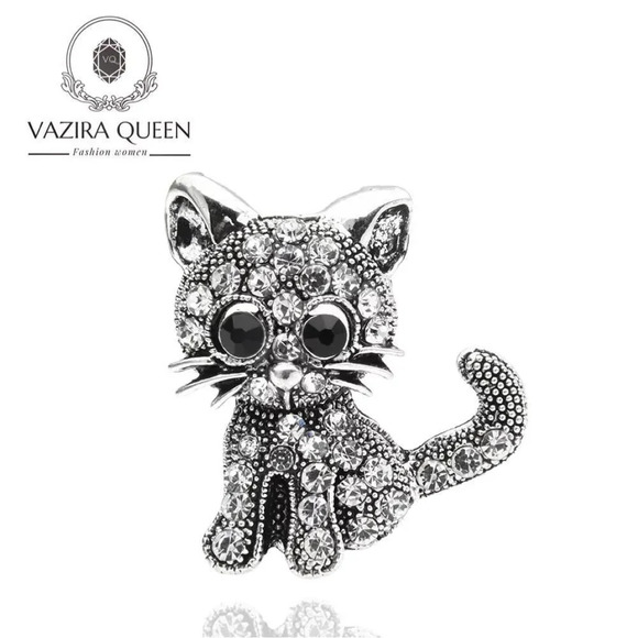 VQ Cat Brooch - Picture 1 of 4